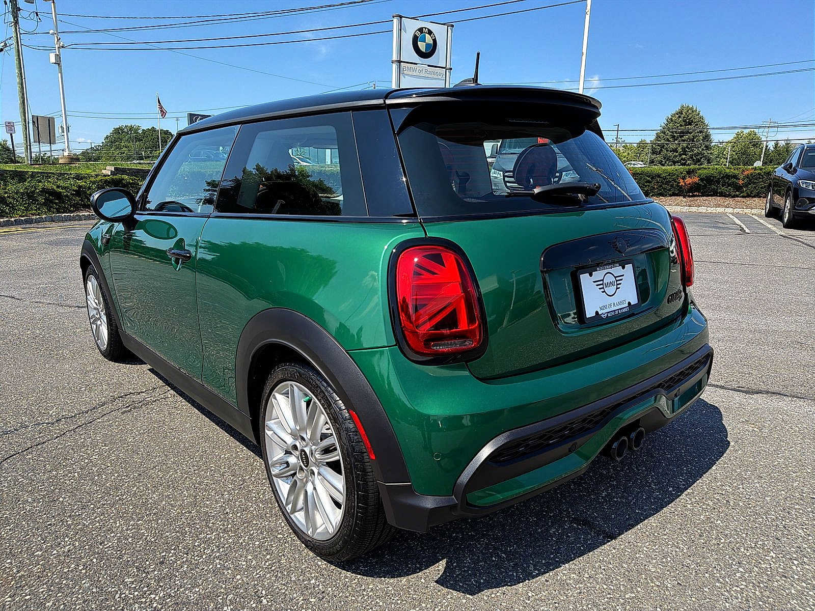 Used 2022 MINI Cooper S FWD image 12