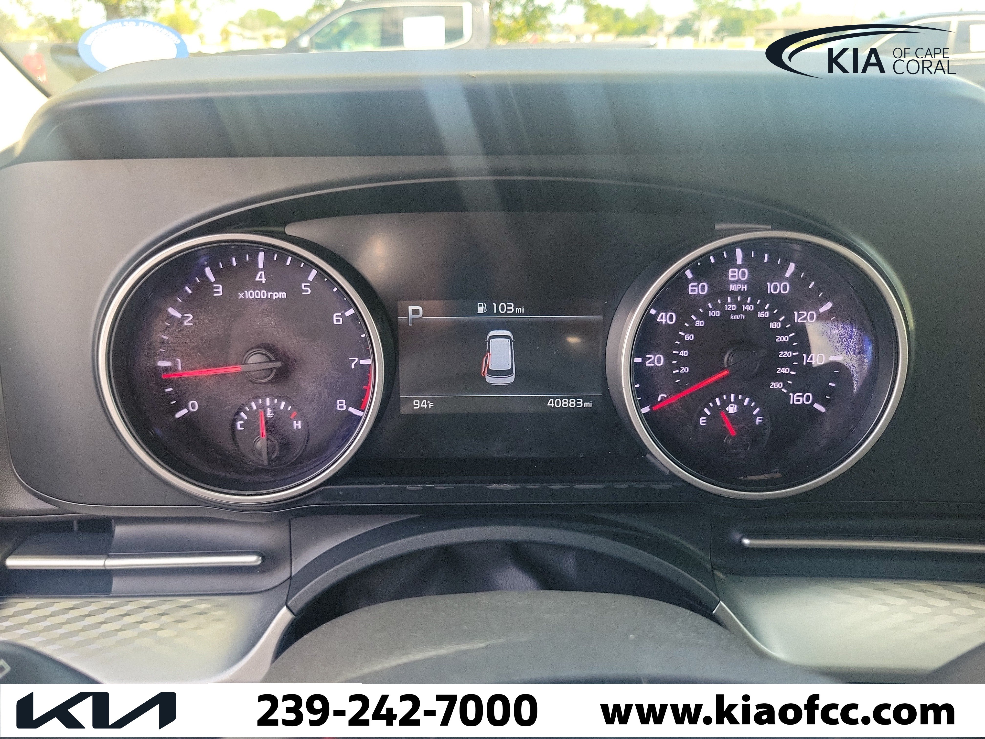 Certified 2023 Kia Carnival LX FWD image 29