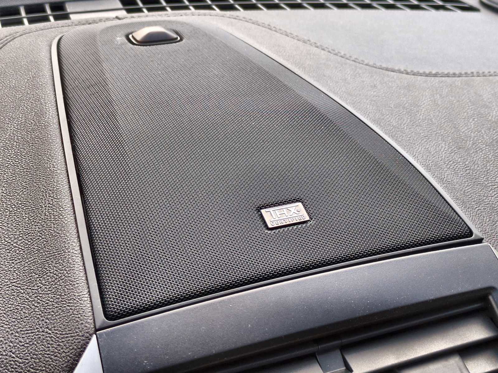 Used 2019 Lincoln MKC Reserve w/ MKC Climate Package image 32