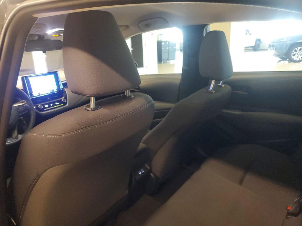 Used 2023 Toyota Corolla LE image 11