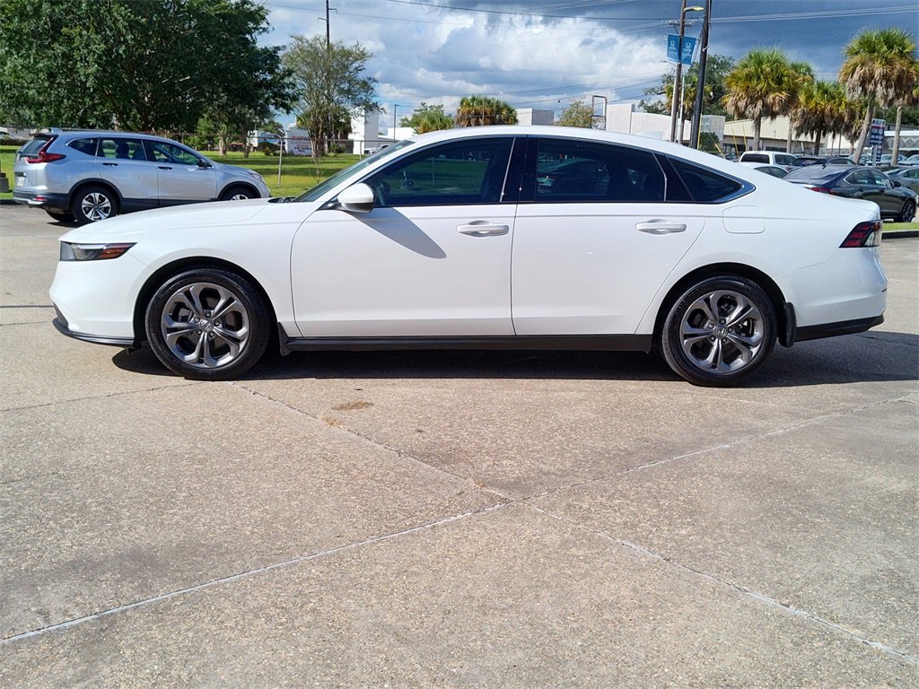 Certified 2024 Honda Accord EX image 4