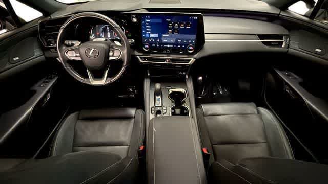 Used 2024 Lexus RX 350 AWD w/ Convenience Package image 4
