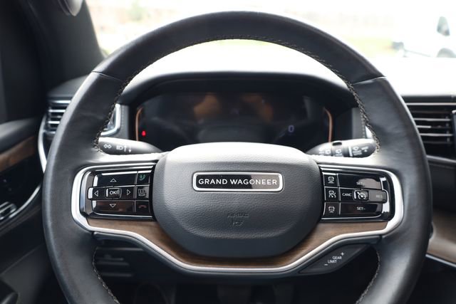 Certified 2023 Jeep Grand Wagoneer 4WD image 16