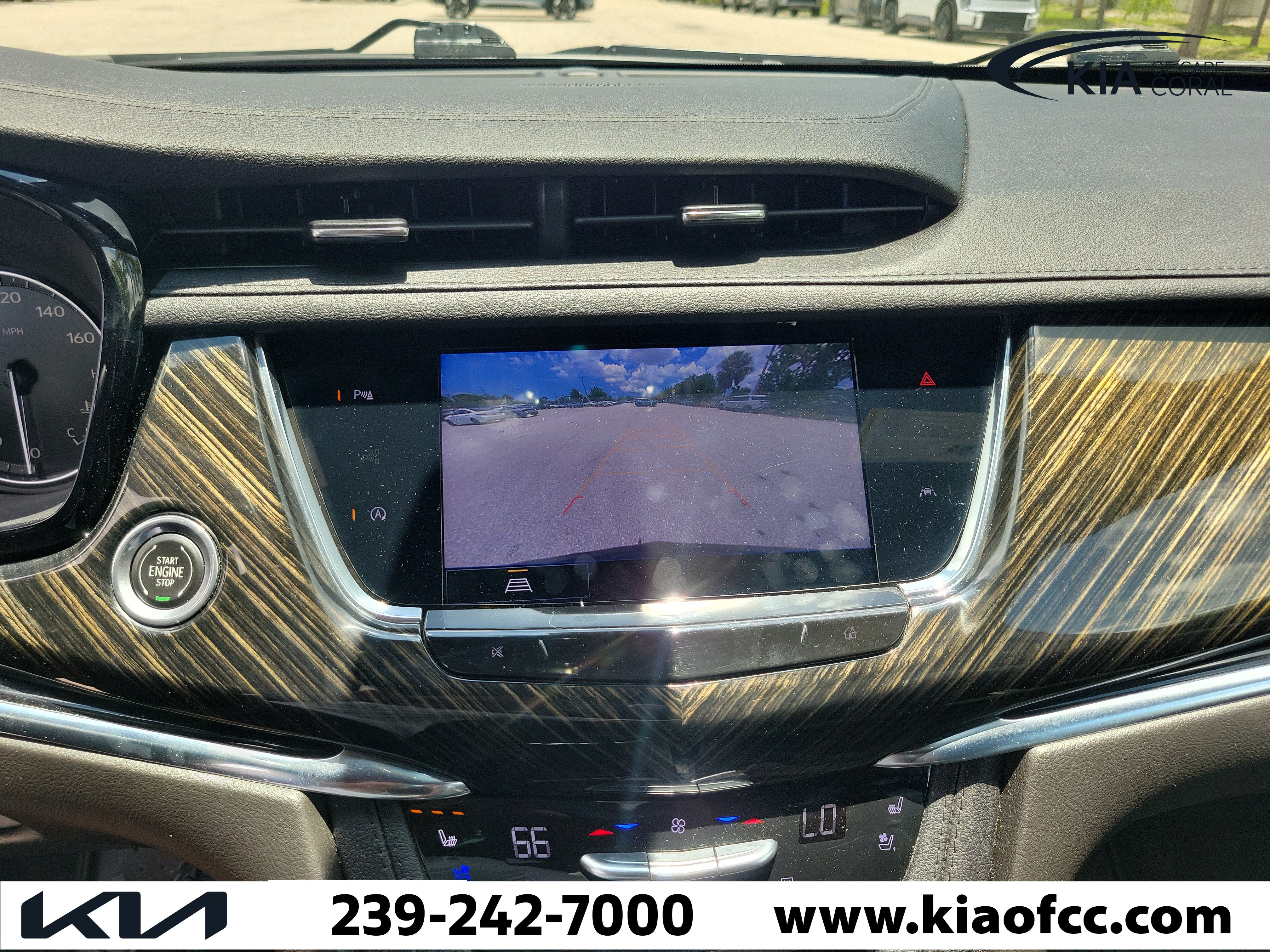 Used 2023 Cadillac XT6 Premium Luxury AWD/4WD image 30