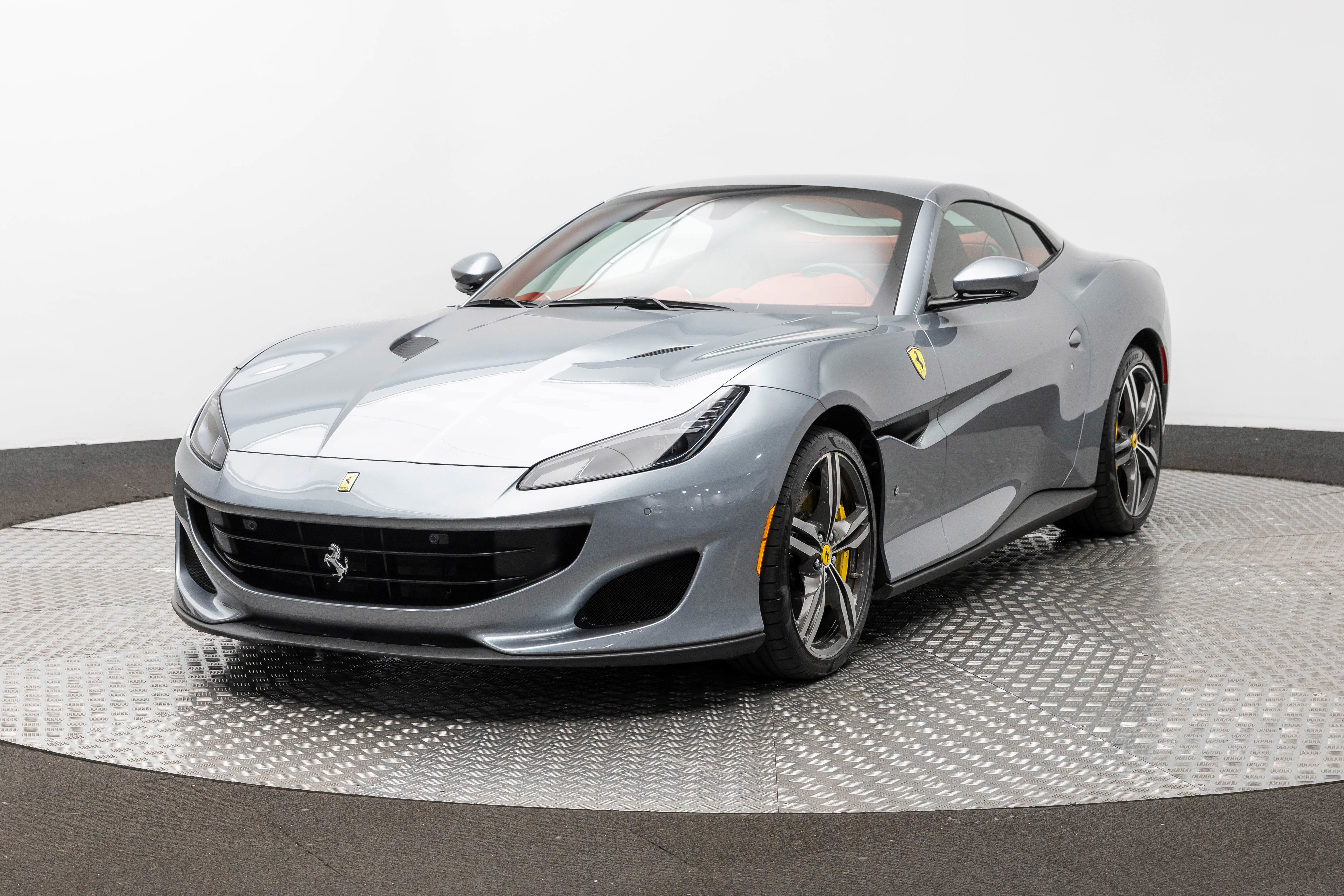 Certified 2019 Ferrari Portofino RWD image 68