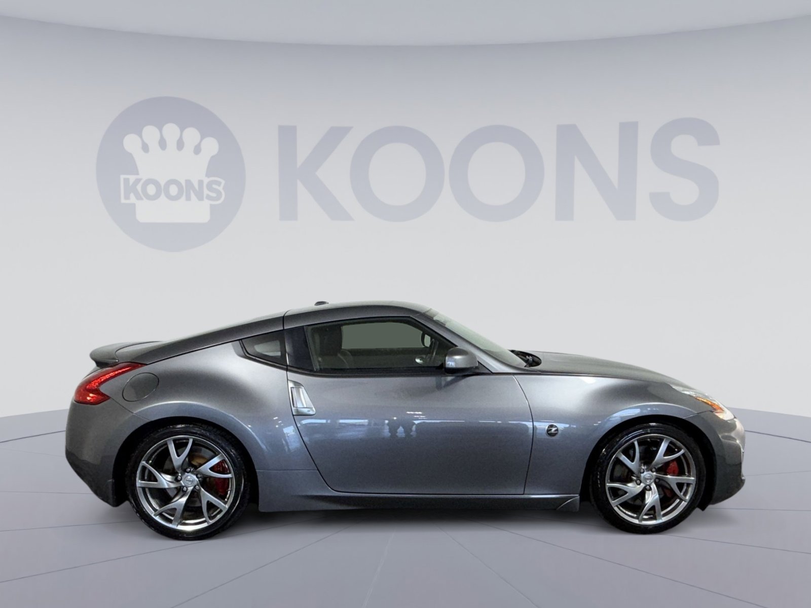 Used 2013 Nissan 370Z Touring w/ Sport Pkg RWD image 8