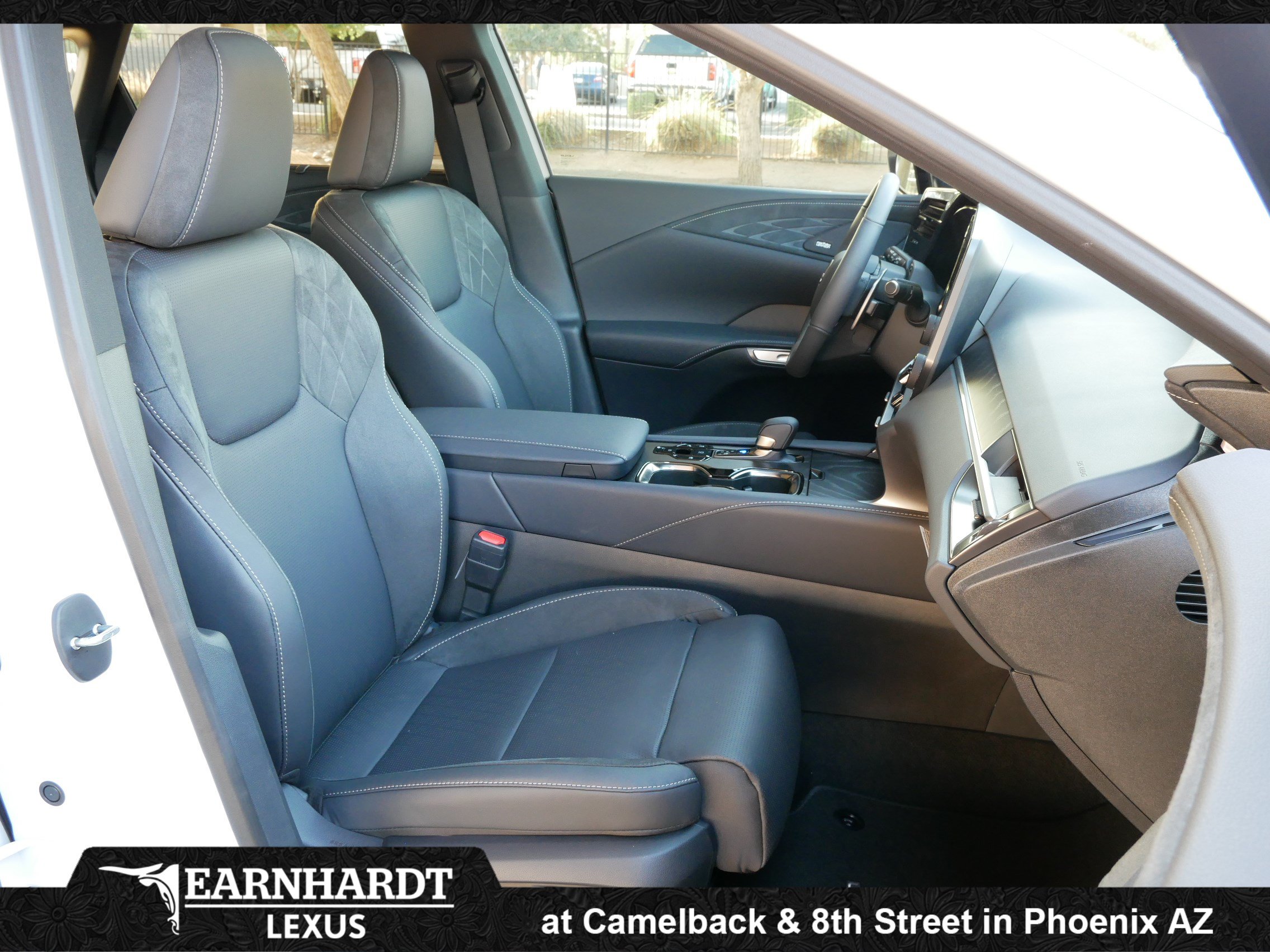 New 2026 Lexus RX 350h Luxury w/ Convenience Package AWD/4WD image 6