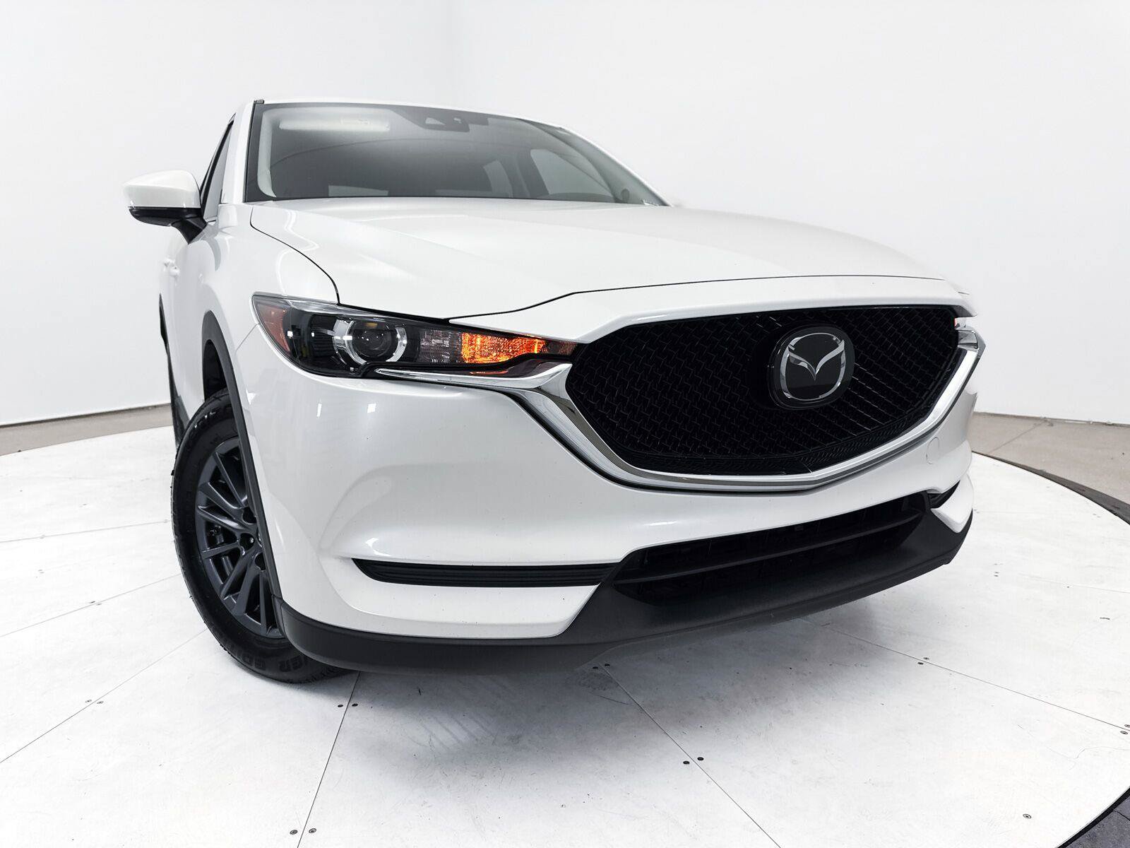 Used 2021 MAZDA CX-5 Touring FWD image 6