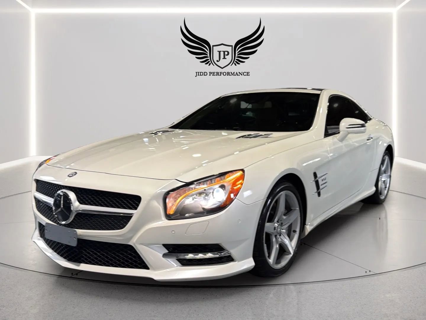 Used 2014 Mercedes-Benz SL 550 image 40
