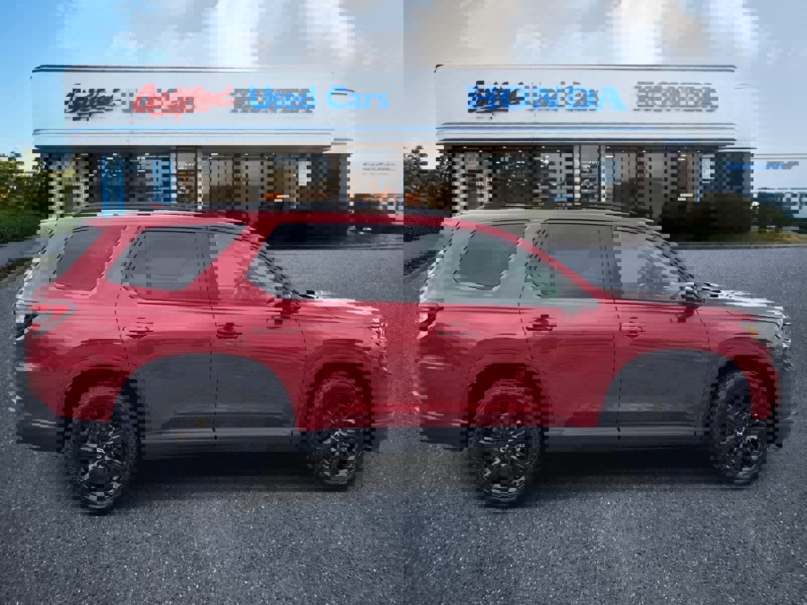 Used 2025 Honda Pilot Black Edition image 6