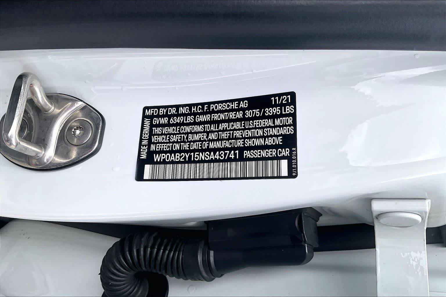 Used 2022 Porsche Taycan 4S AWD/4WD image 32