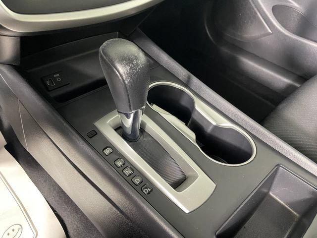 Used 2017 Nissan Altima 2.5 SR w/ Midnight Edition Package FWD image 8