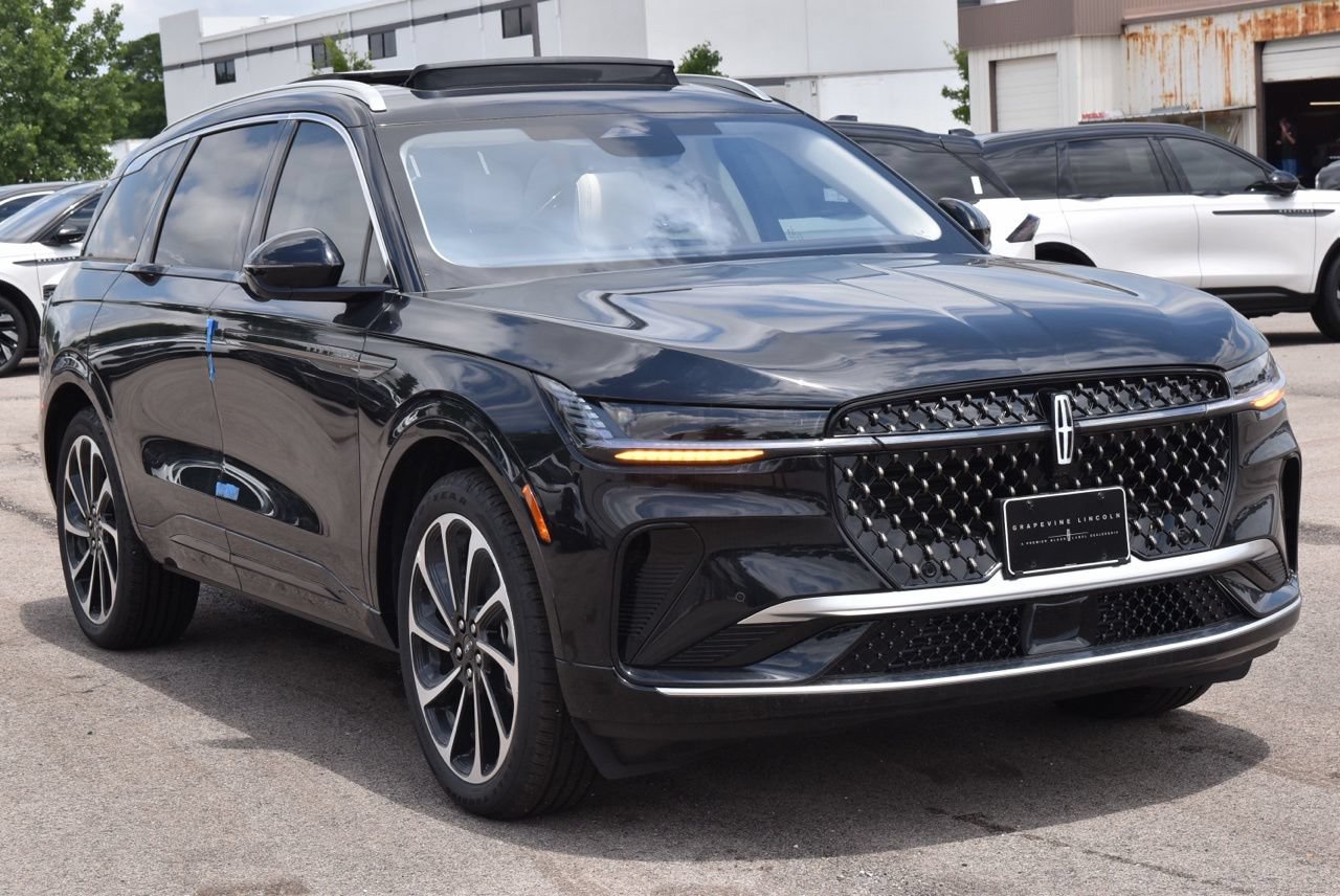 New 2026 Lincoln Nautilus Black Label AWD/4WD image 10