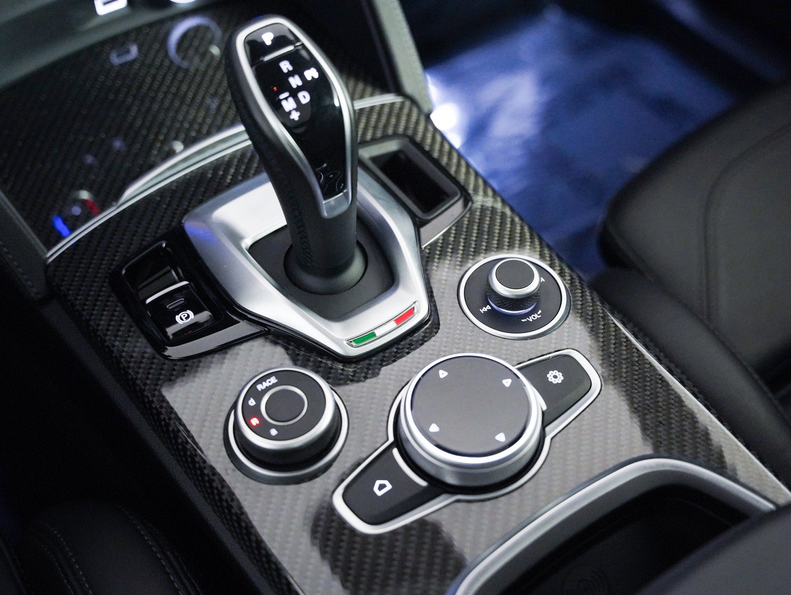 Used 2022 Alfa Romeo Stelvio Quadrifoglio w/ Active Assist Plus Package image 14