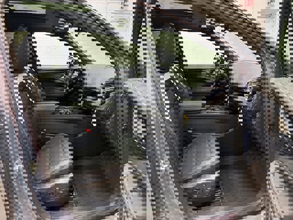 New 2026 Chevrolet Blazer EV LT image 32