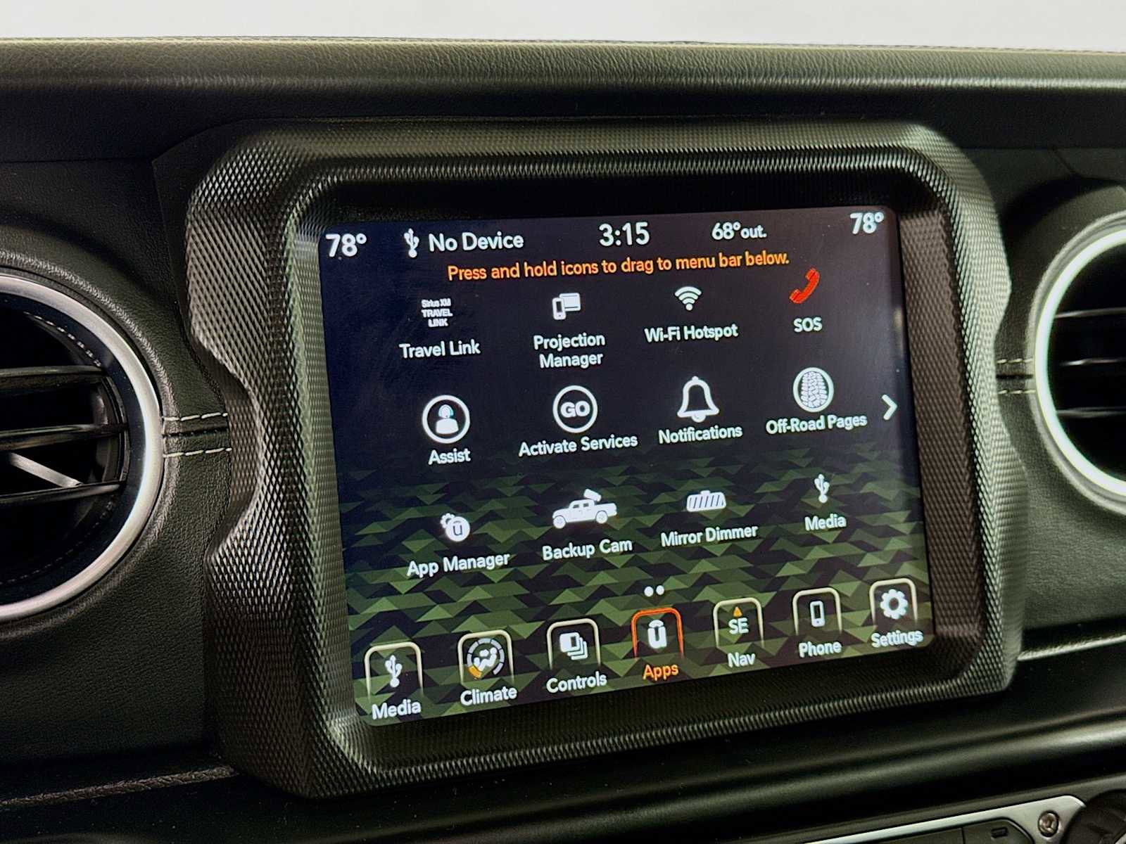 Used 2021 Jeep Gladiator Overland image 13