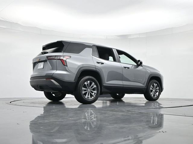 Used 2025 Chevrolet Equinox LT image 30