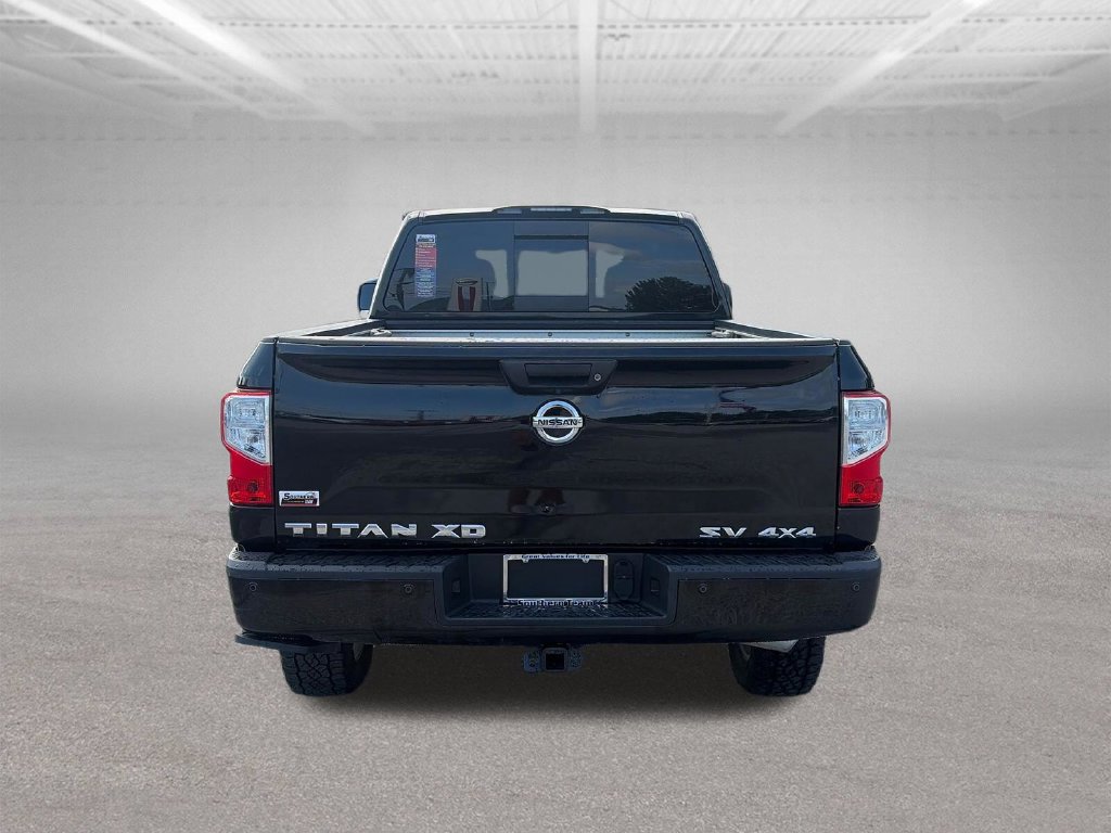 Used 2018 Nissan Titan SV w/ SV Convenience Package AWD/4WD image 5