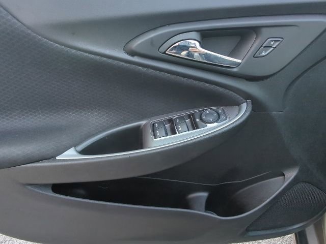 Used 2023 Chevrolet Malibu LT FWD image 12
