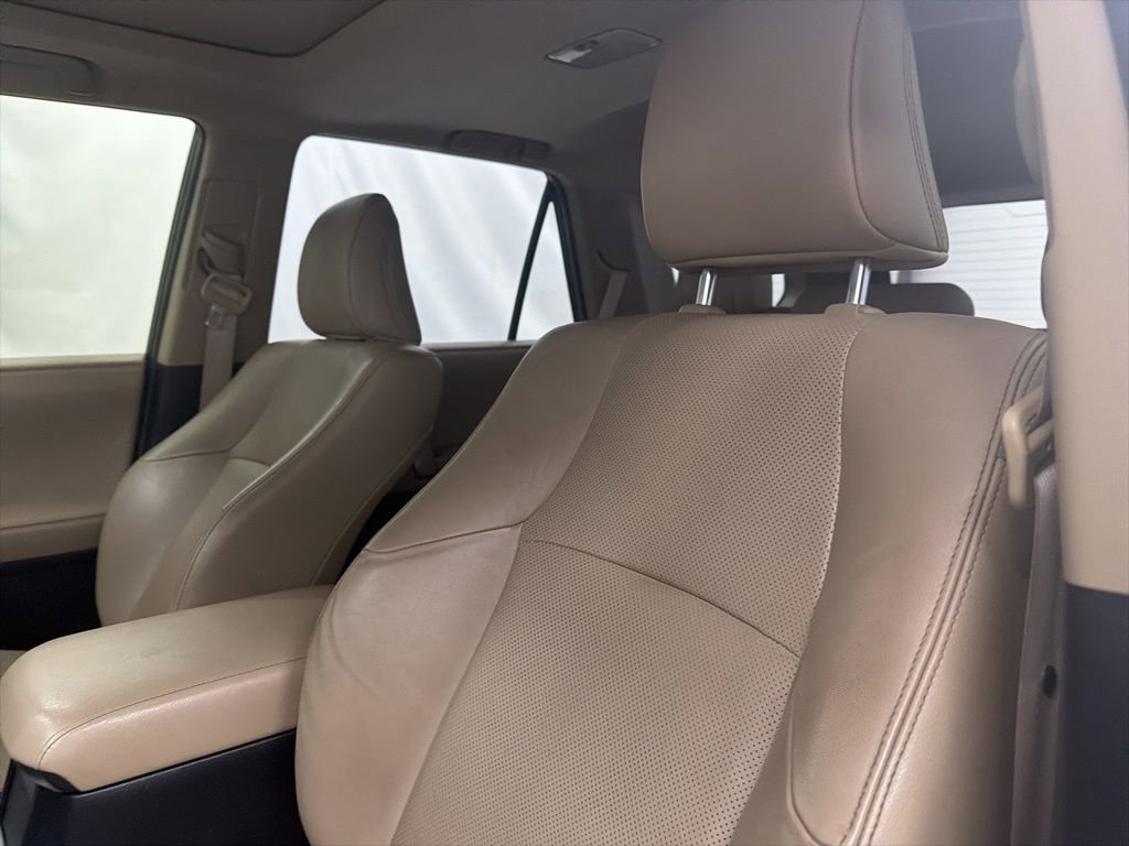 Used 2018 Toyota 4Runner Limited image 14