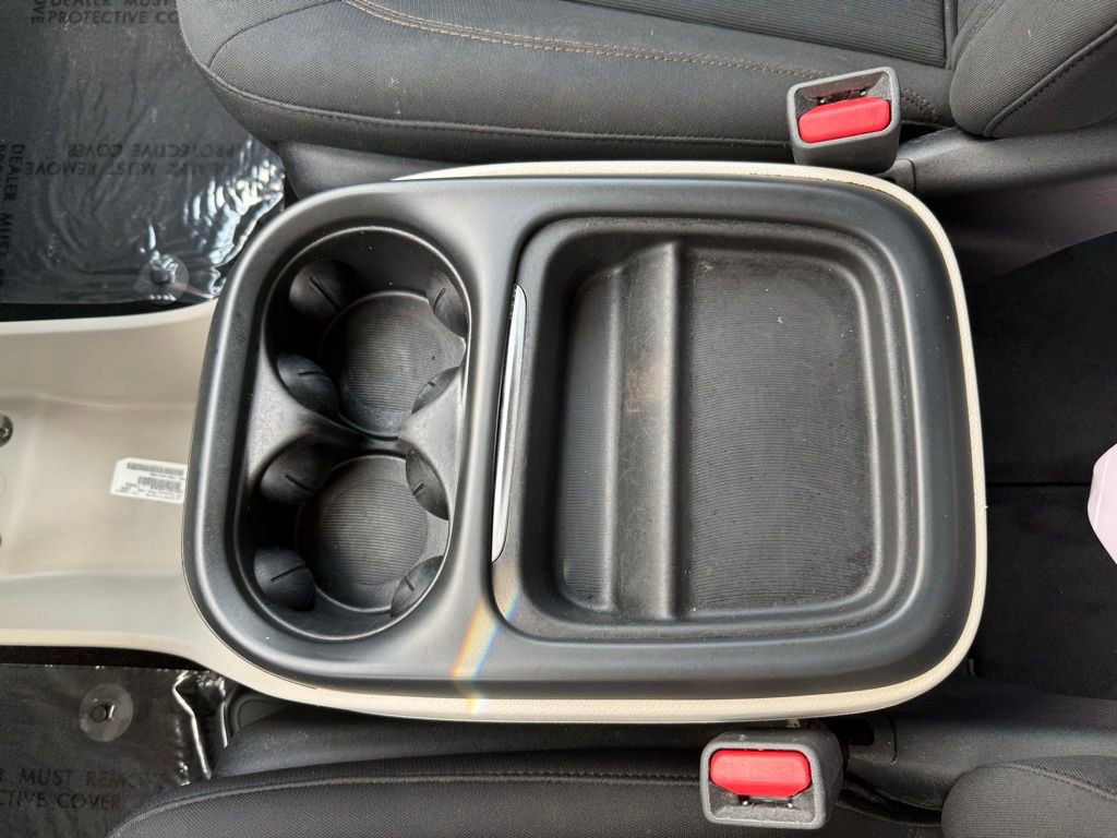 Used 2018 Chrysler Pacifica Touring Plus w/ Tire & Wheel Group FWD image 22