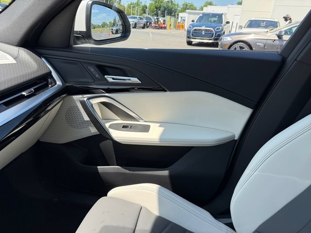 New 2026 BMW X2 xDrive28i w/ Convenience Package AWD/4WD image 26