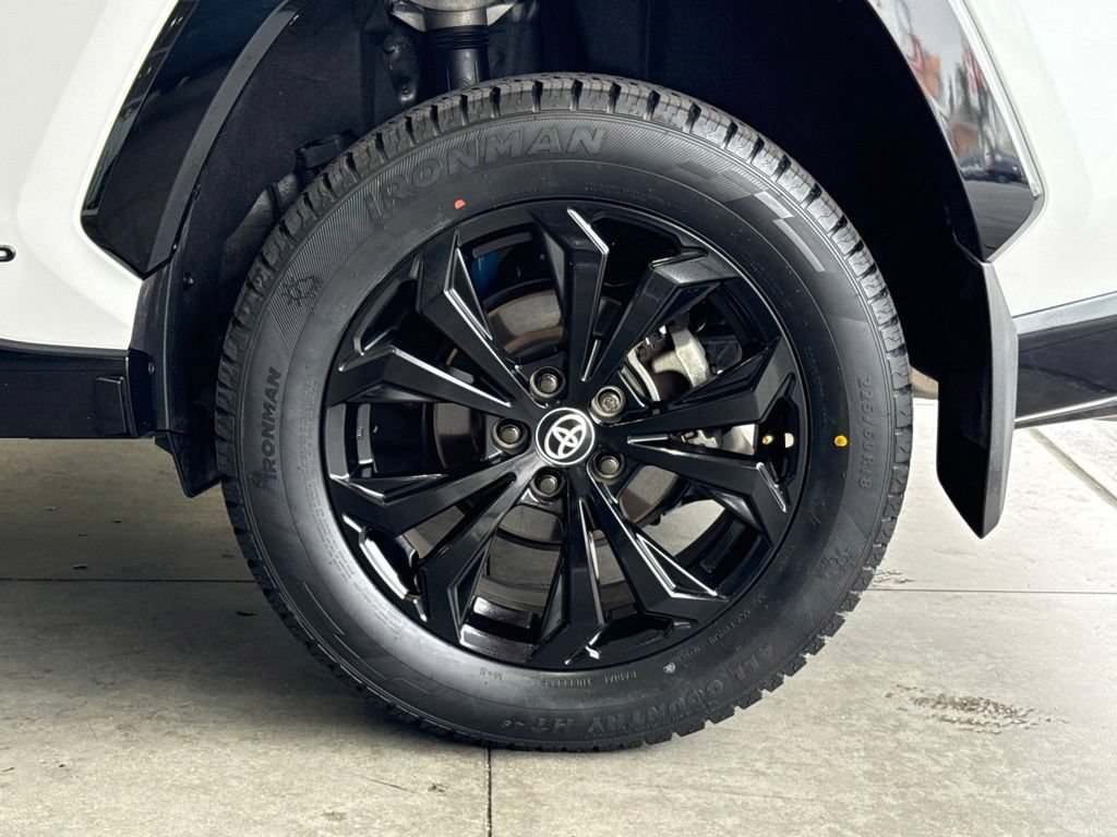 Certified 2023 Toyota RAV4 XSE AWD/4WD image 18