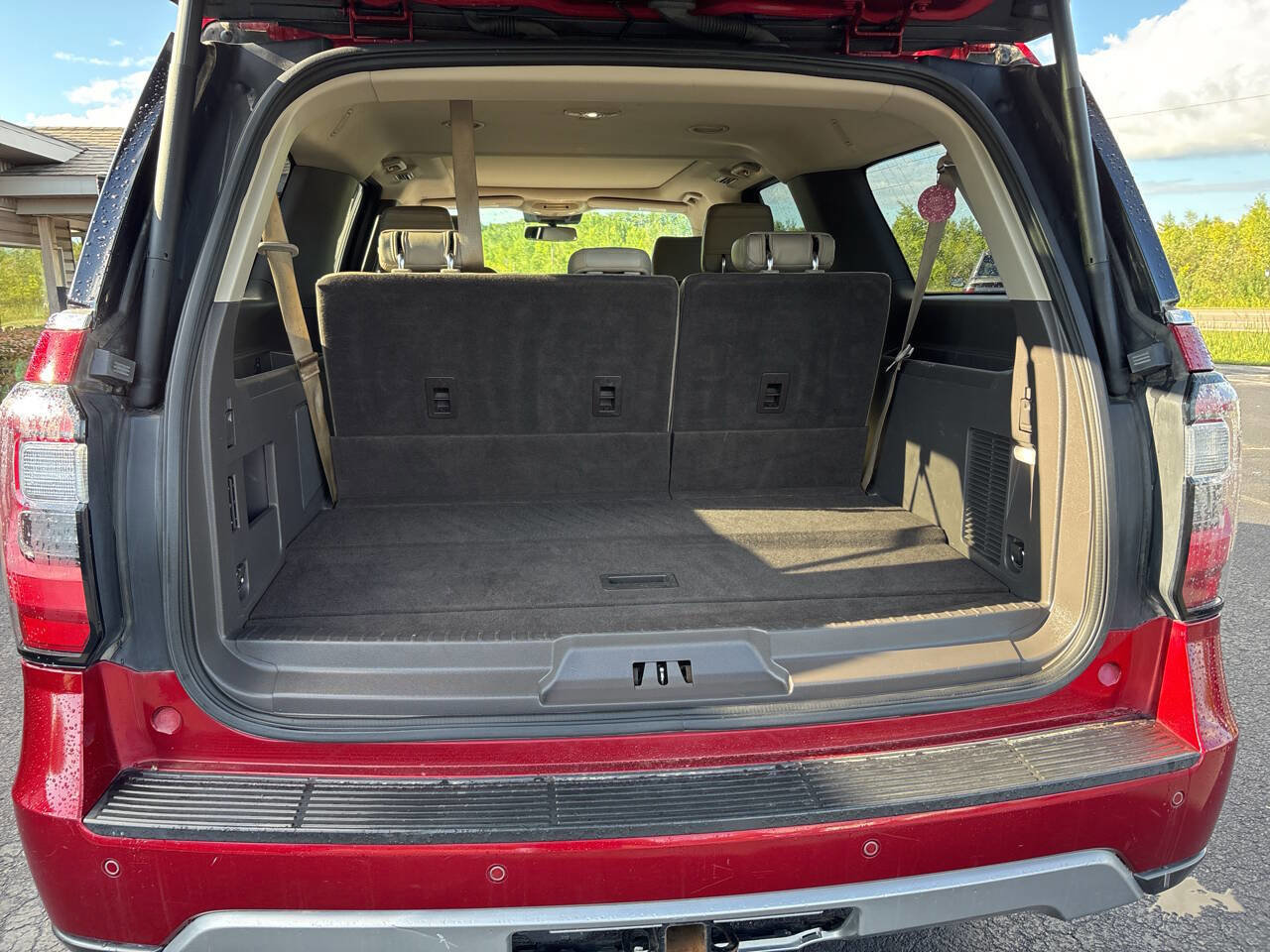 Used 2019 Ford Expedition Max Limited w/ Equipment Group 302A image 10