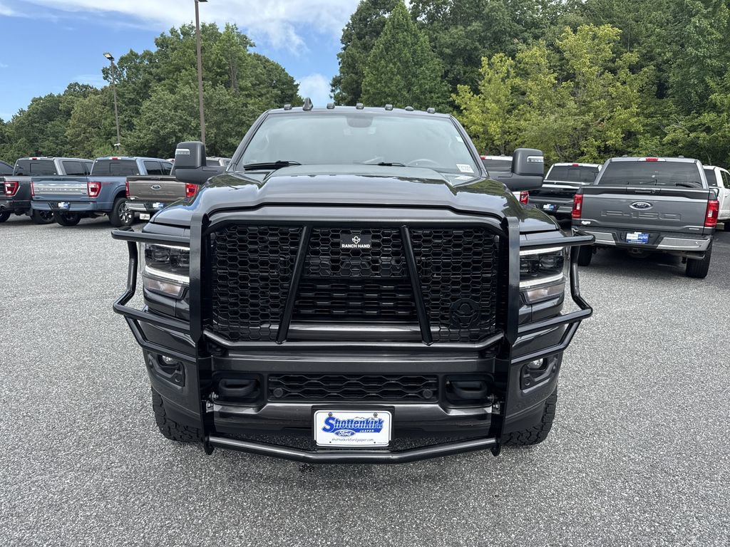 Used 2024 RAM 3500 Big Horn w/ Night Edition AWD/4WD image 2