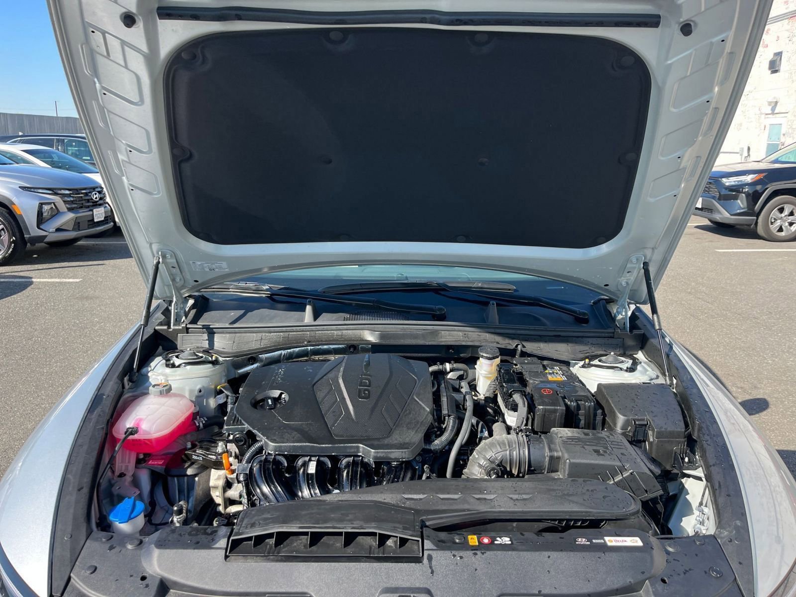 Used 2025 Kia Soul LX w/ LX Technology Package FWD image 30
