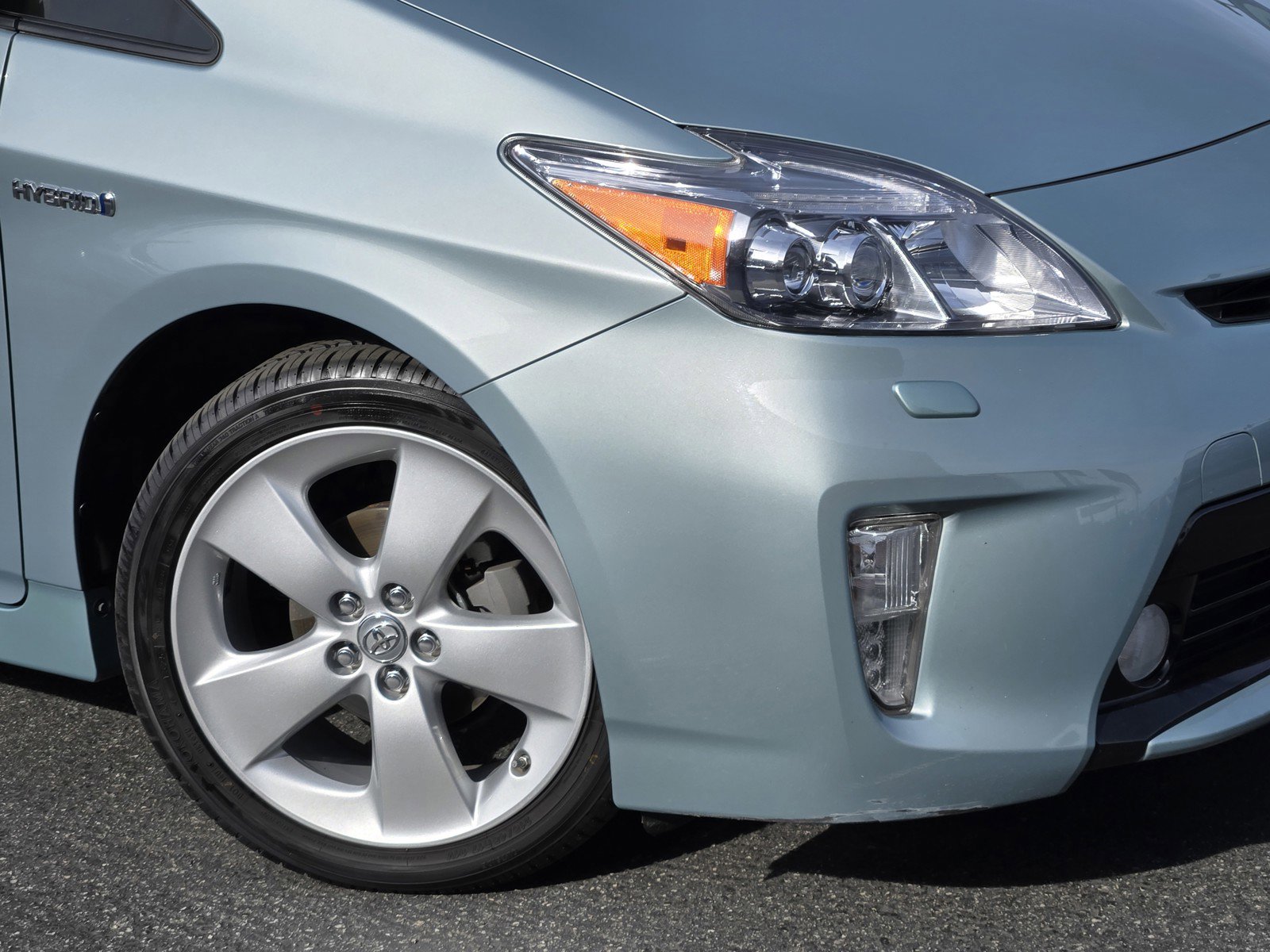 Used 2013 Toyota Prius Five image 9