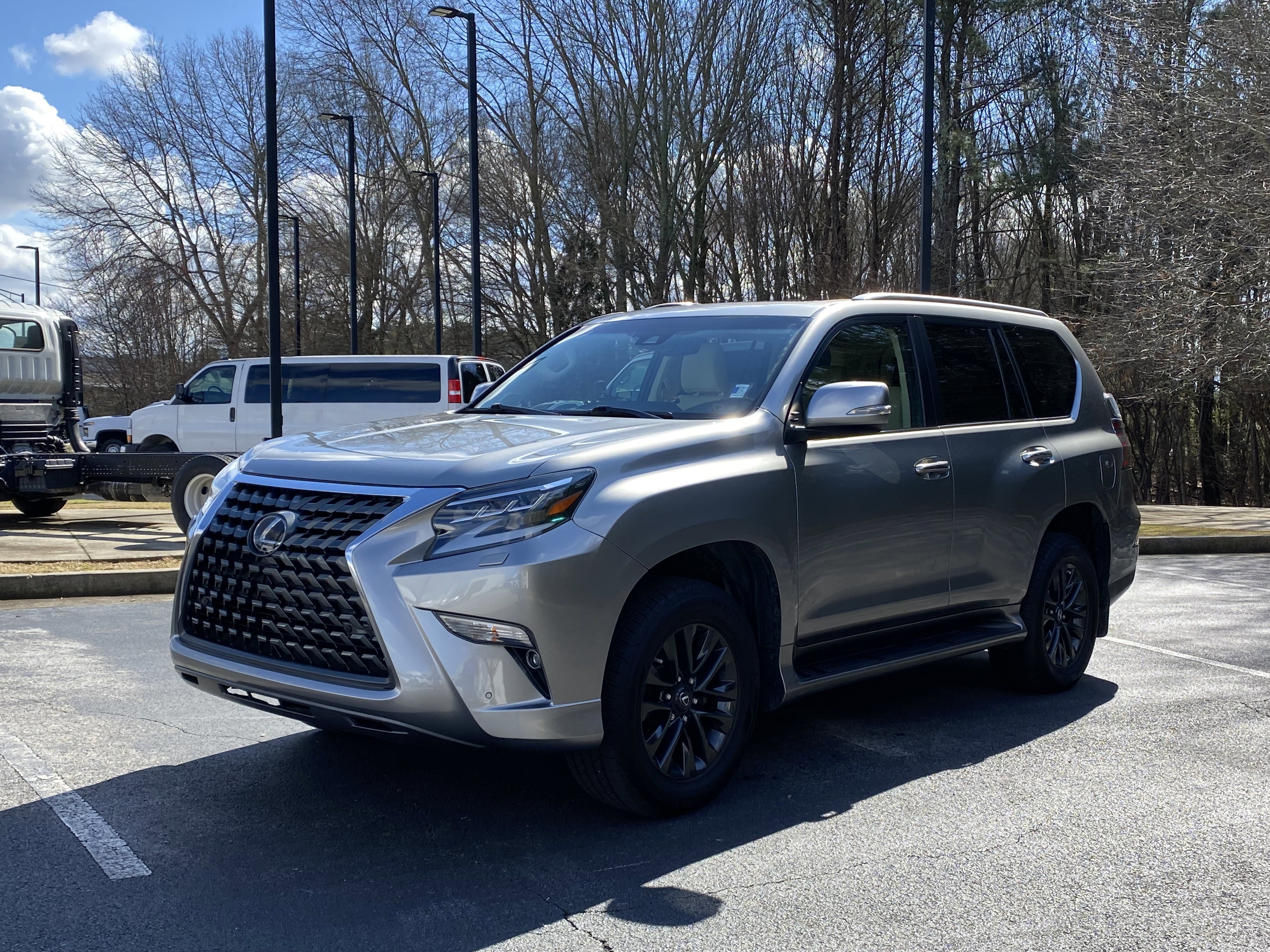 Used 2020 Lexus GX 460 Premium w/ Premium Package image 5