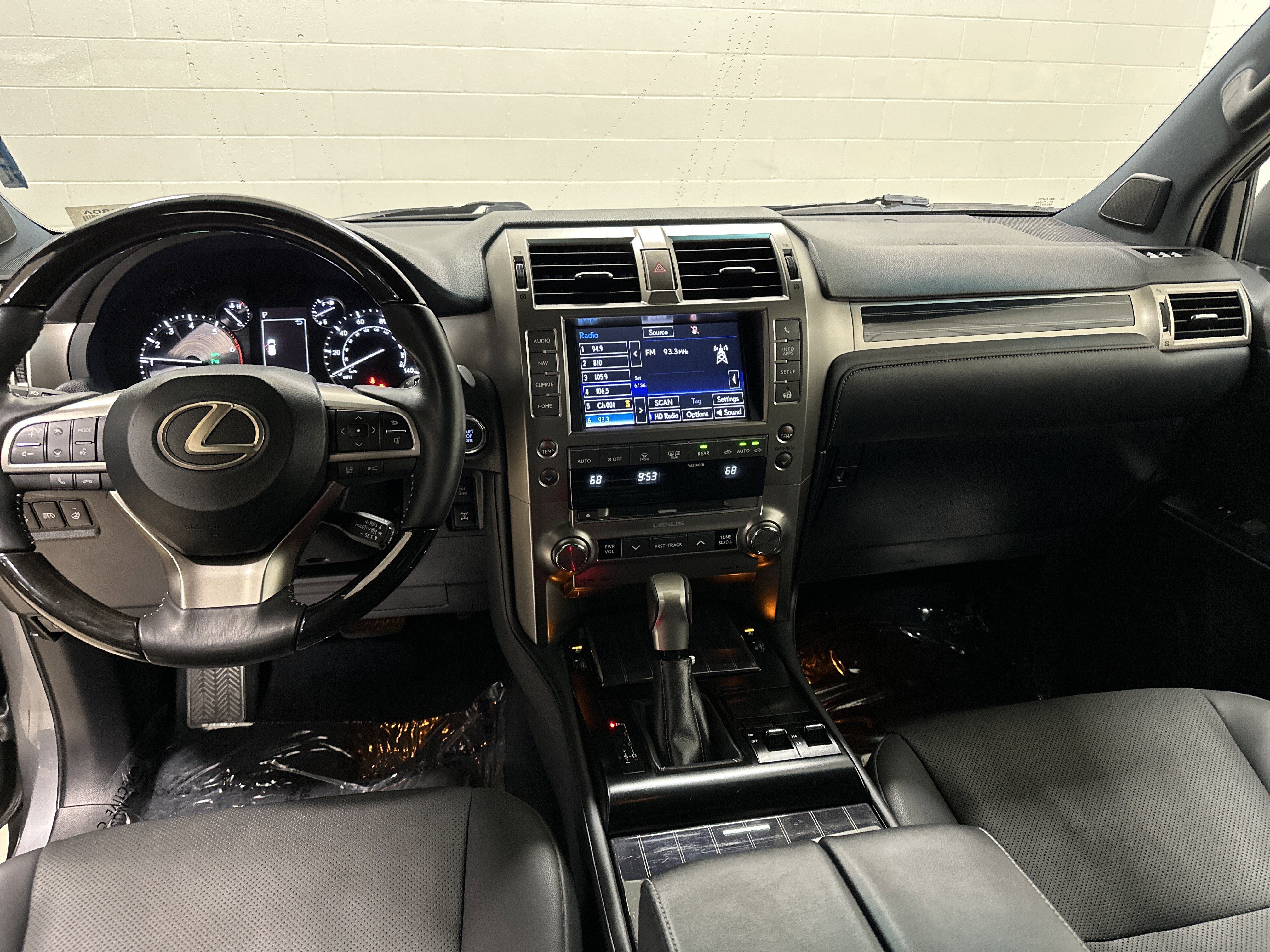 Used 2021 Lexus GX 460 Premium w/ Premium Package image 29