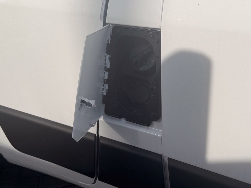 New 2026 RAM ProMaster 2500 w/ Convenience Group FWD image 27