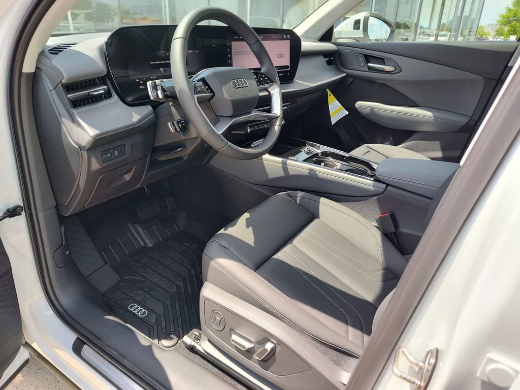 New 2026 Audi Q3 quattro 2.0T image 2