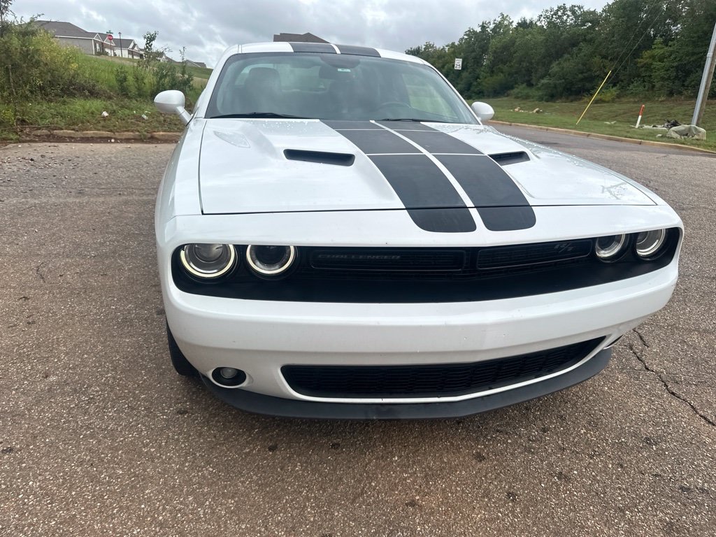 Used 2016 Dodge Challenger R/T w/ Blacktop Package RWD image 3