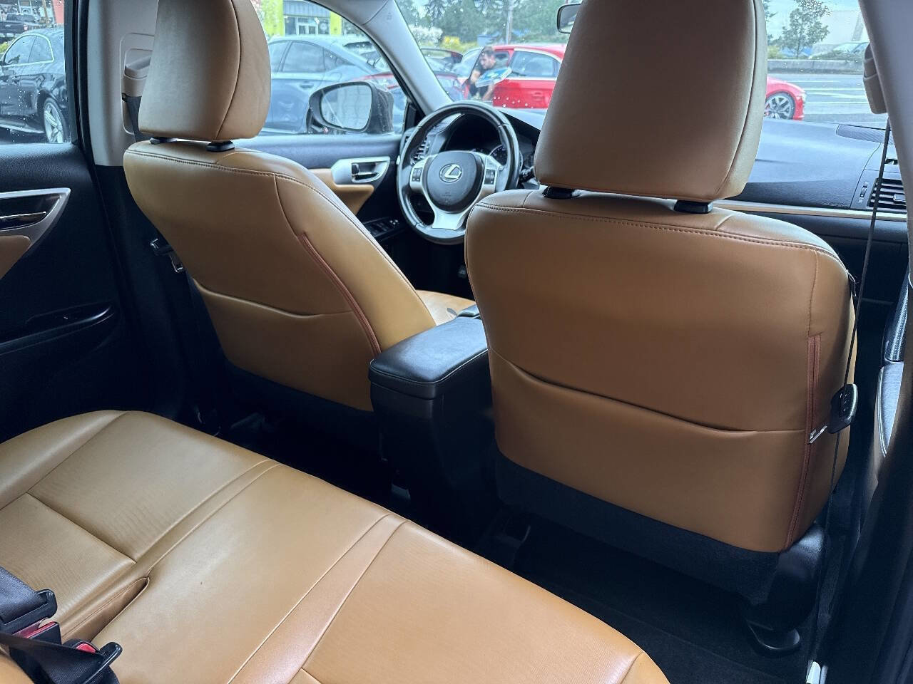 Used 2013 Lexus CT 200h w/ Seat Comfort Pkg image 22