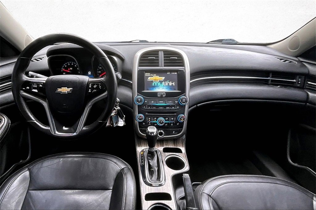 Used 2014 Chevrolet Malibu LT image 8