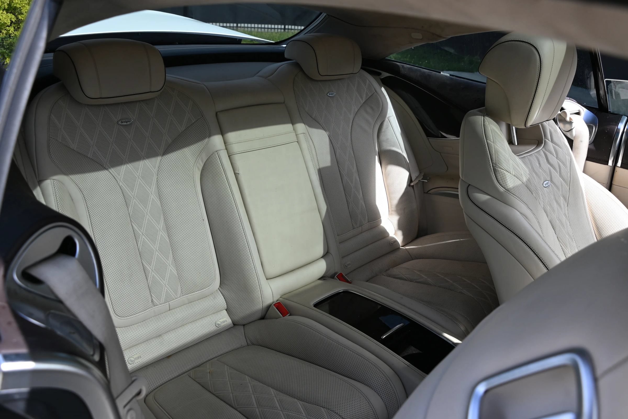 Used 2019 Mercedes-Benz S 560 4MATIC Coupe w/ Premium 1 Package image 11