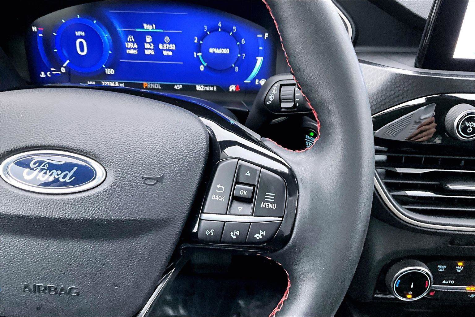 Used 2022 Ford Escape SEL w/ SEL Stealth AWD Package image 10