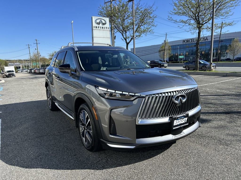 Certified 2026 INFINITI QX60 Luxe w/ Cargo Package AWD/4WD image 2