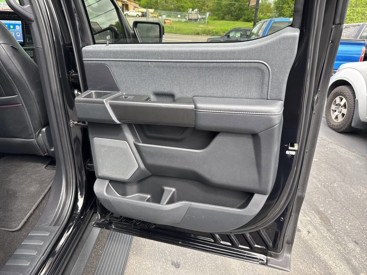 Used 2022 Ford F150 Lariat w/ Equipment Group 502A High image 27