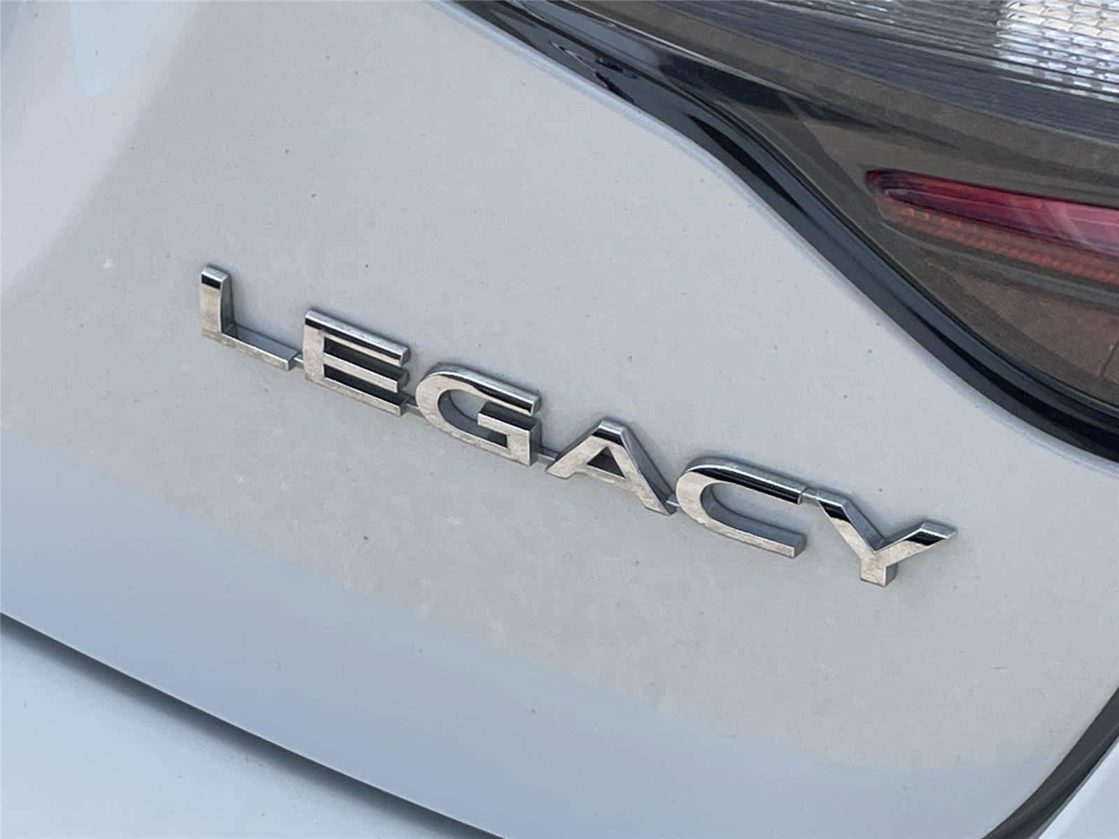 Used 2020 Subaru Legacy Premium AWD/4WD image 10