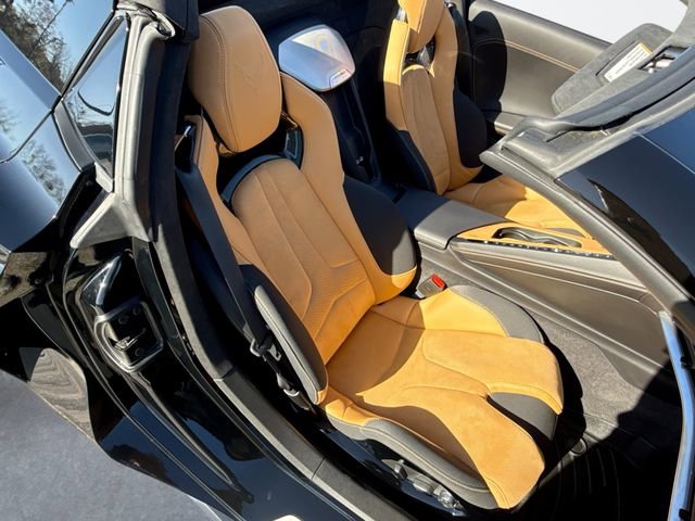 Used 2023 Chevrolet Corvette Stingray Premium Conv w/ Z51 Performance Package RWD image 27
