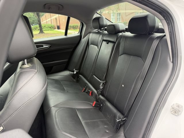 Used 2018 Alfa Romeo Giulia RWD image 23