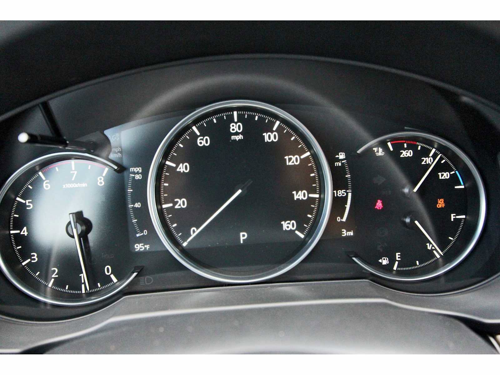 New 2025 MAZDA CX-5 Signature image 11
