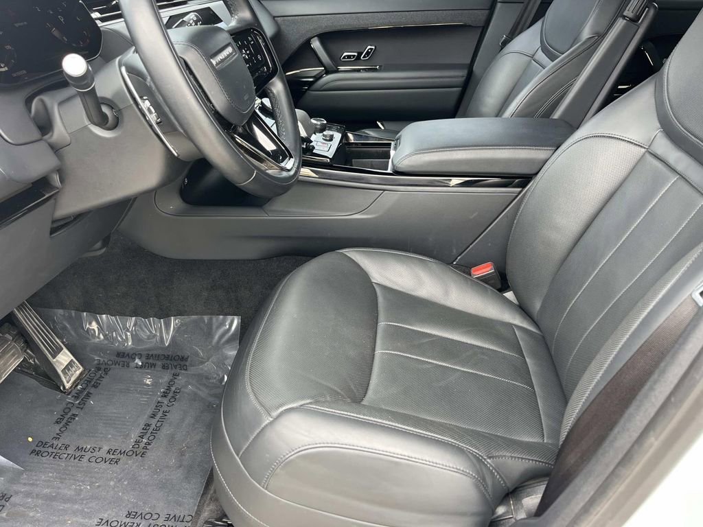 Used 2023 Land Rover Range Rover Sport SE Dynamic AWD/4WD image 12