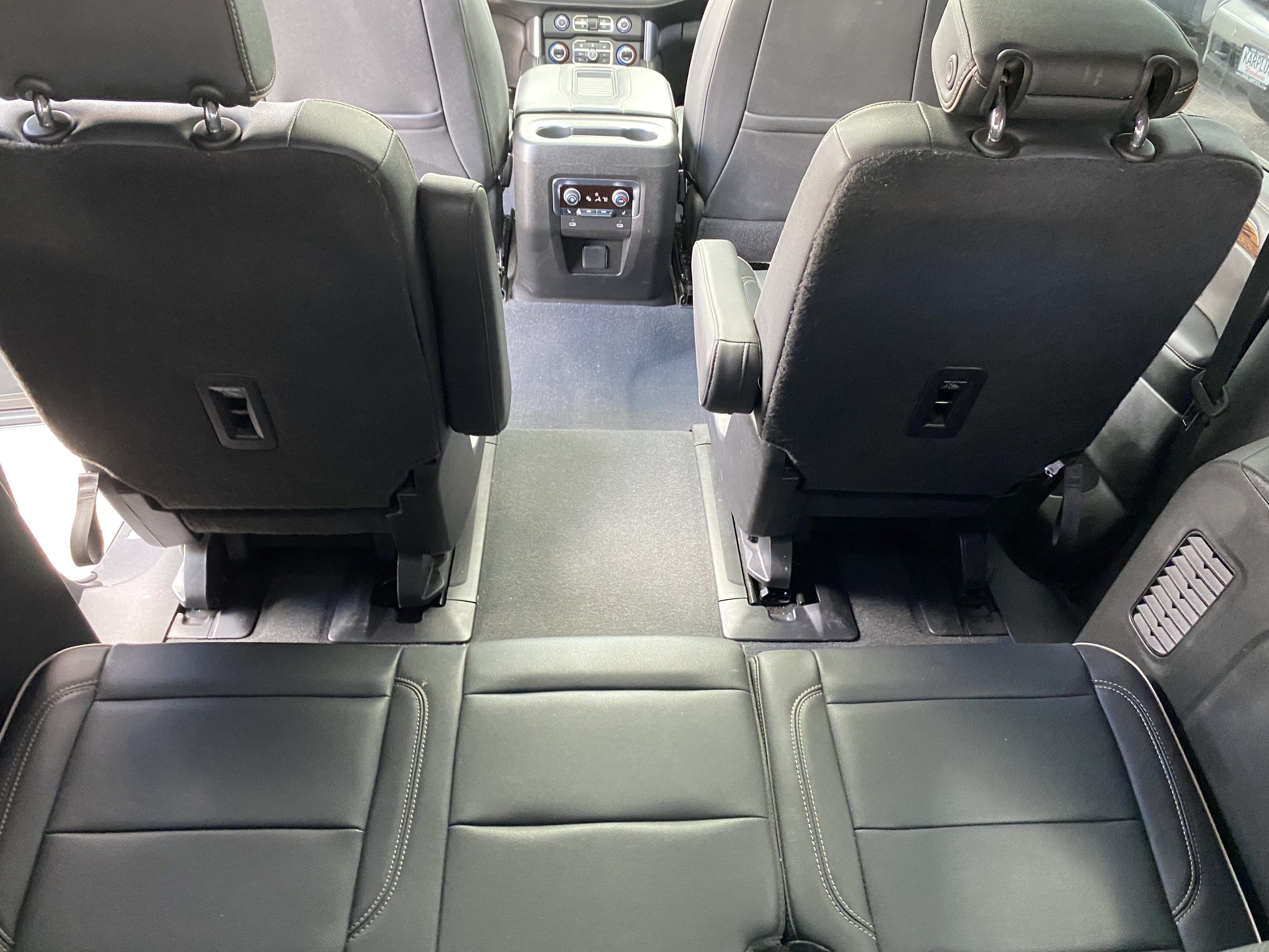 Used 2022 Chevrolet Suburban Premier w/ Max Trailering Package RWD image 20