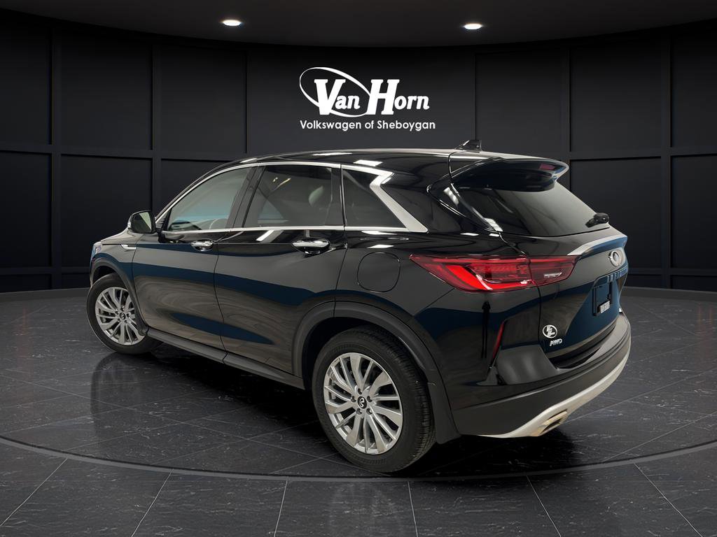 Used 2025 INFINITI QX50 Pure AWD/4WD image 5