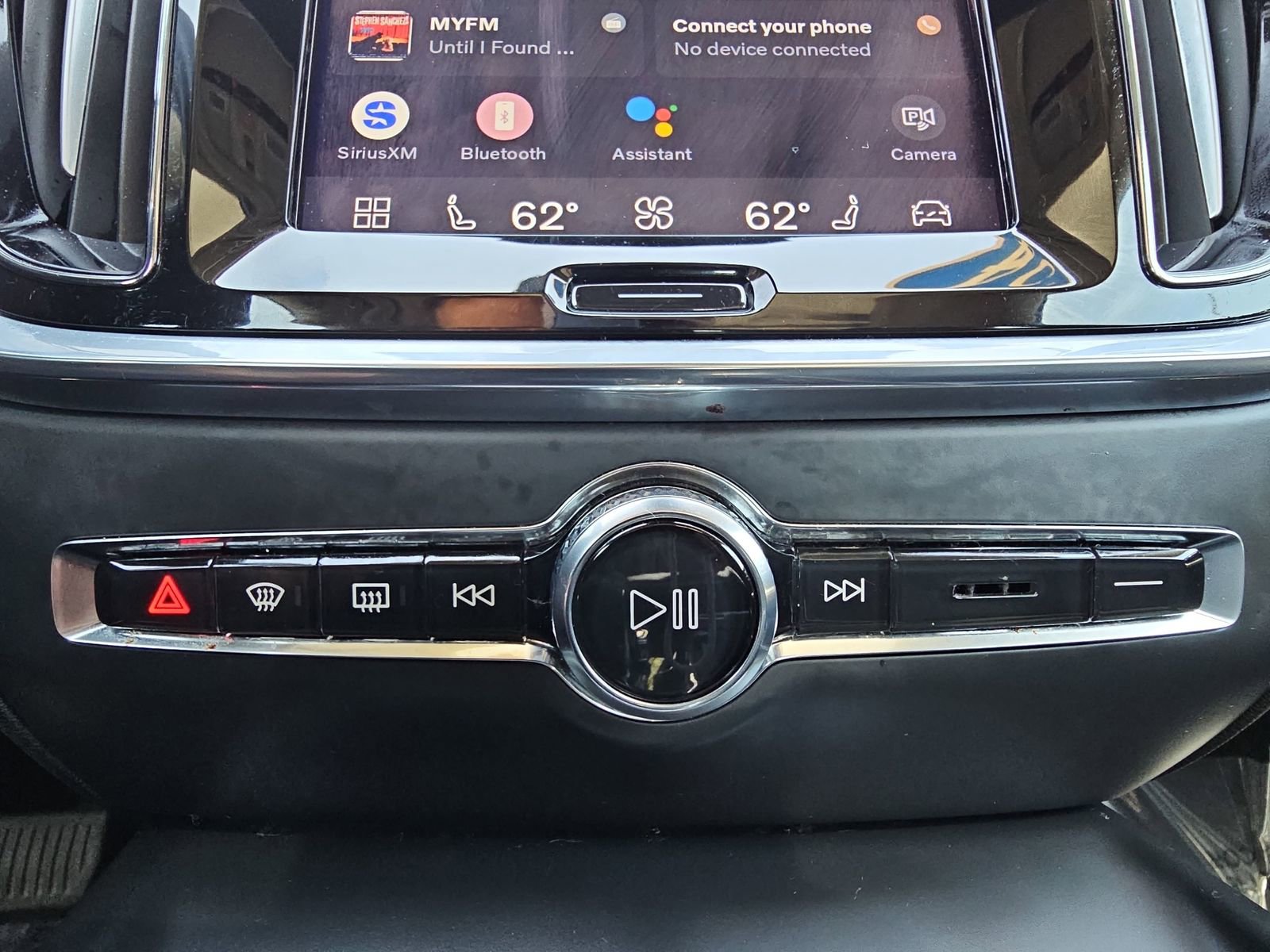 Used 2024 Volvo S60 B5 Core image 23